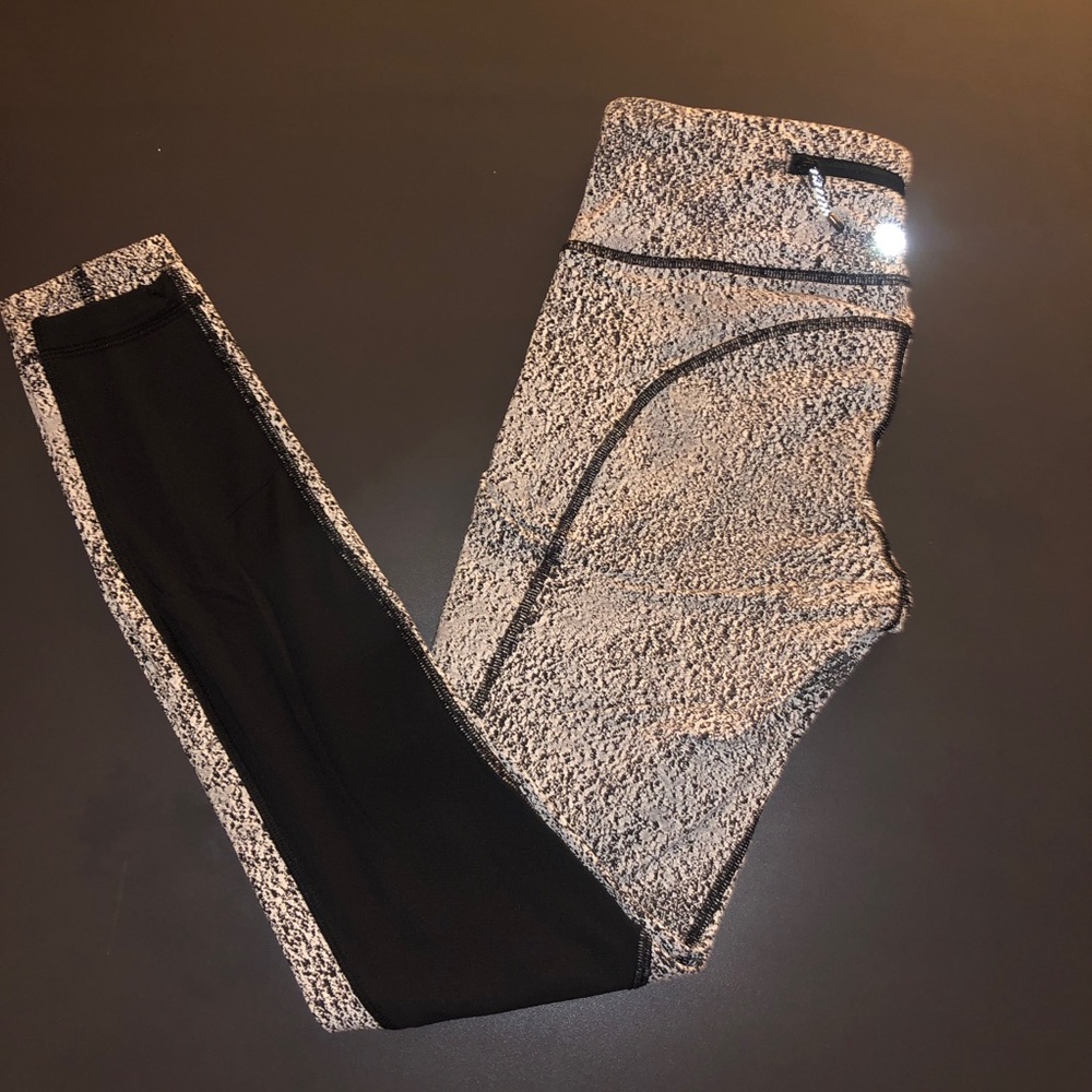 Lululemon Leggings - 6